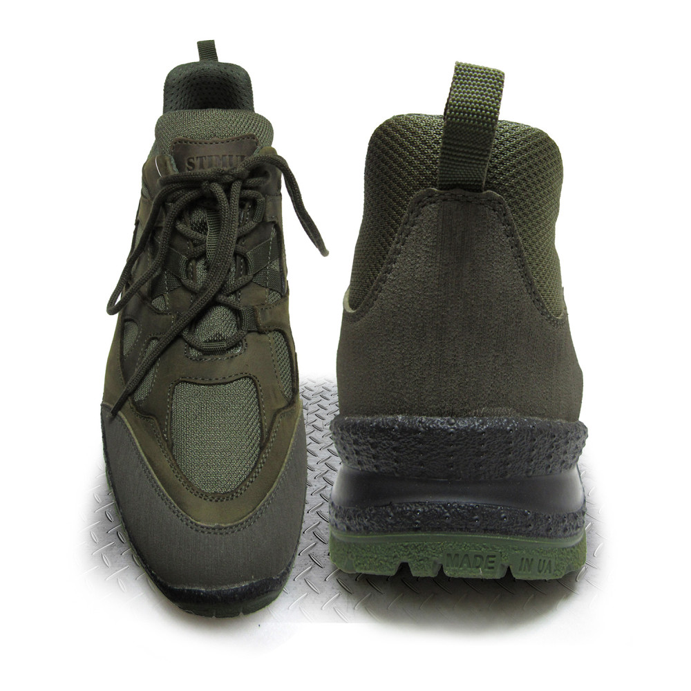 Winter sneakers