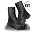 Insulated boots on PUP 
