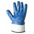 Knitted gloves with nitrile coating and stiff cuff blue