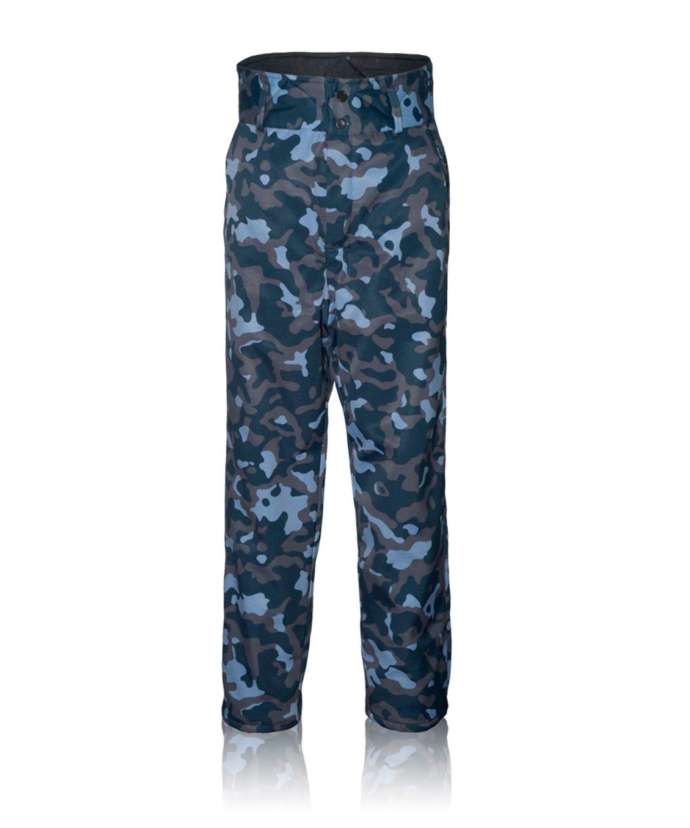 Warmed camouflaged pants 